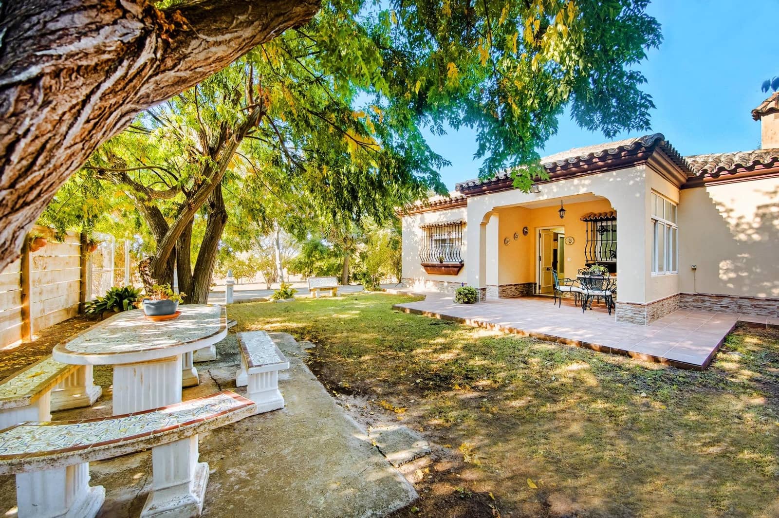 3 soveværelse Villa til salg i Chiclana de la Frontera med swimmingpool - € 359.990 (Ref: 9296788)