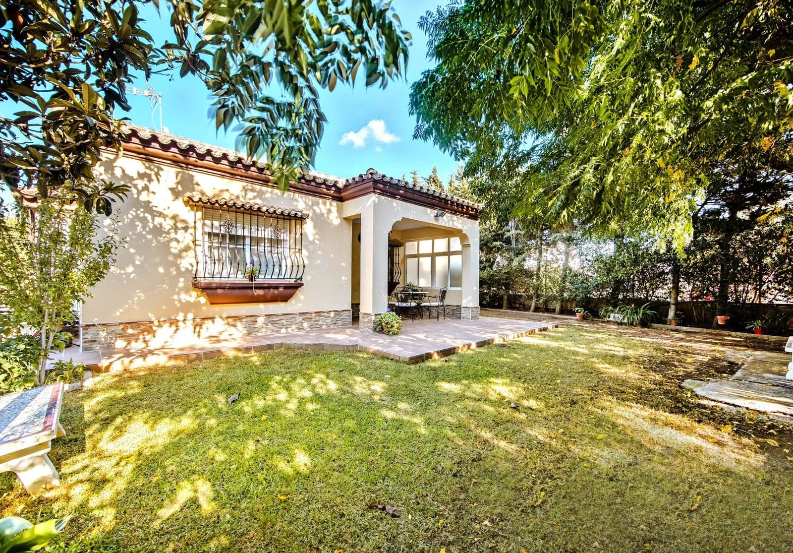 3 sovrum Villa till salu i Chiclana de la Frontera med pool - 349 990 € (Ref: 9296788)