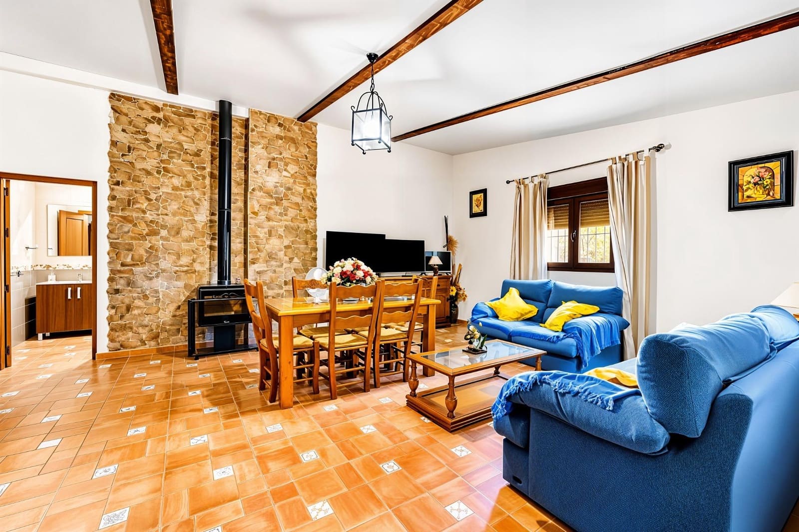 3 bedroom Villa for sale in Chiclana de la Frontera with pool - € 349,990 (Ref: 9296788)