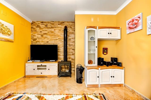 3 soveværelse Villa til salg i Chiclana de la Frontera med swimmingpool - € 349.990 (Ref: 9296788)