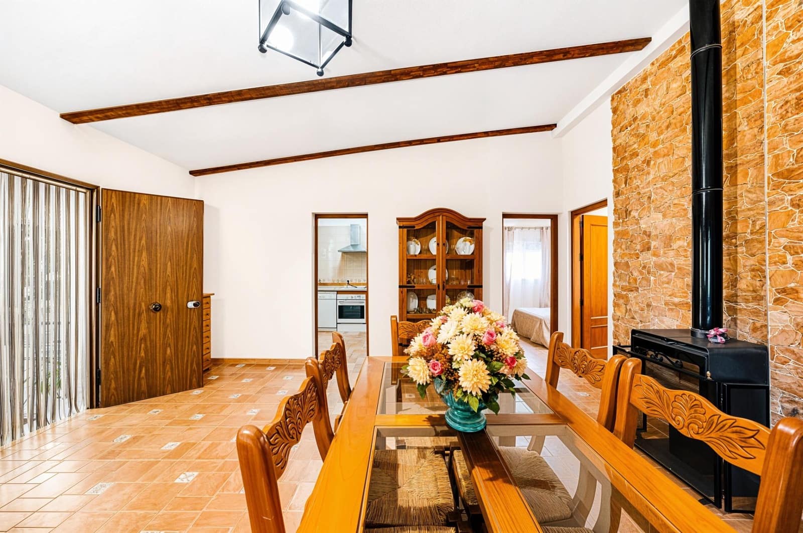 3 bedroom Villa for sale in Chiclana de la Frontera with pool - € 349,990 (Ref: 9296788)