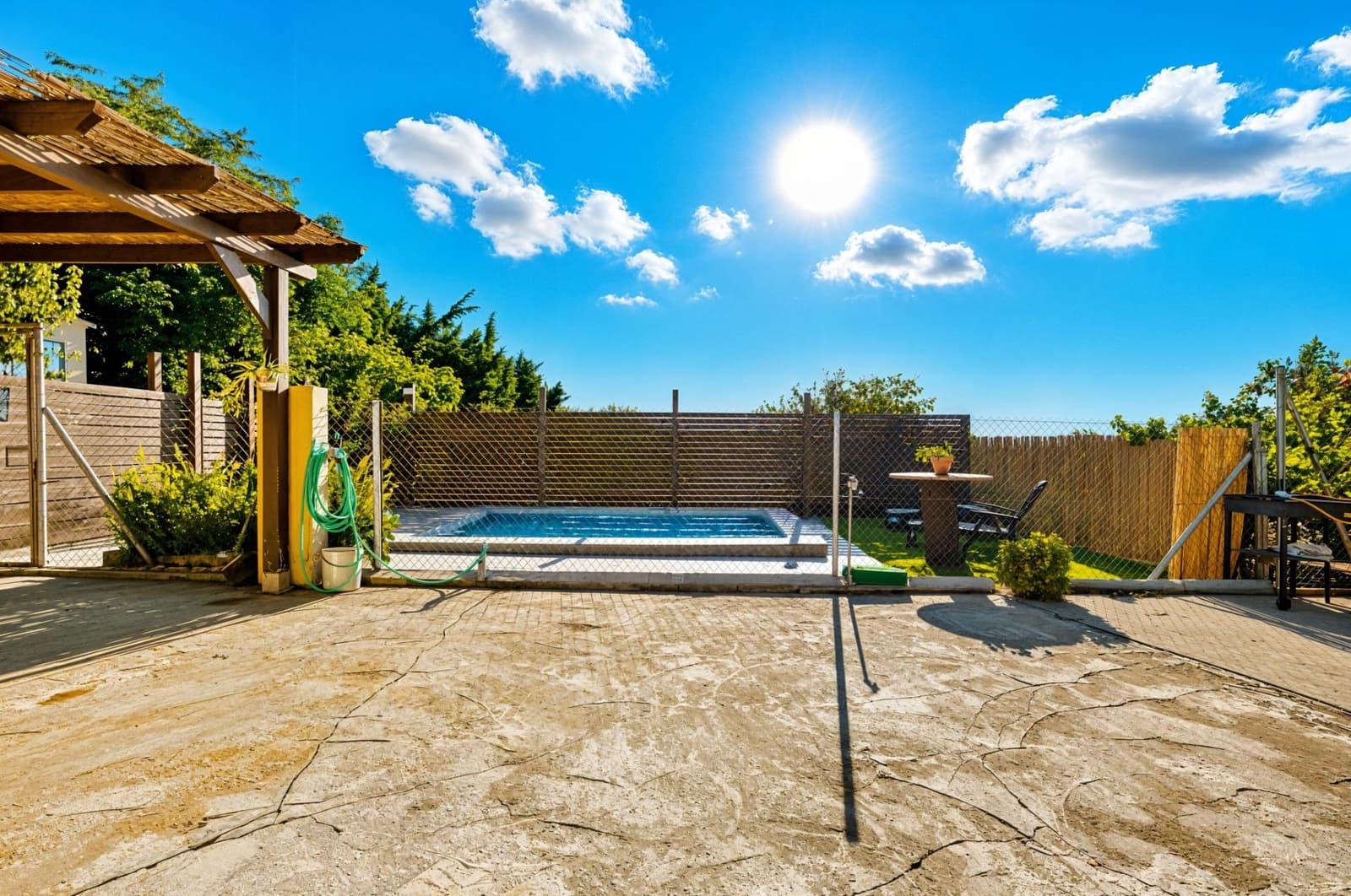 3 bedroom Villa for sale in Chiclana de la Frontera with pool - € 349,990 (Ref: 9296788)