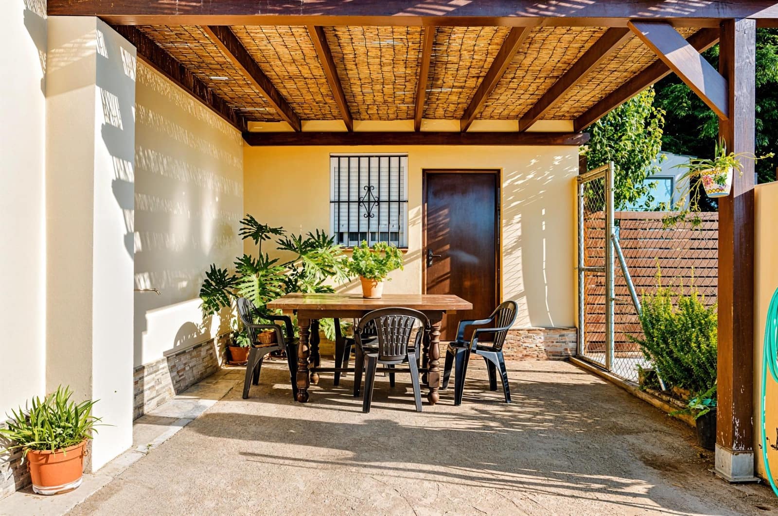 3 bedroom Villa for sale in Chiclana de la Frontera with pool - € 349,990 (Ref: 9296788)
