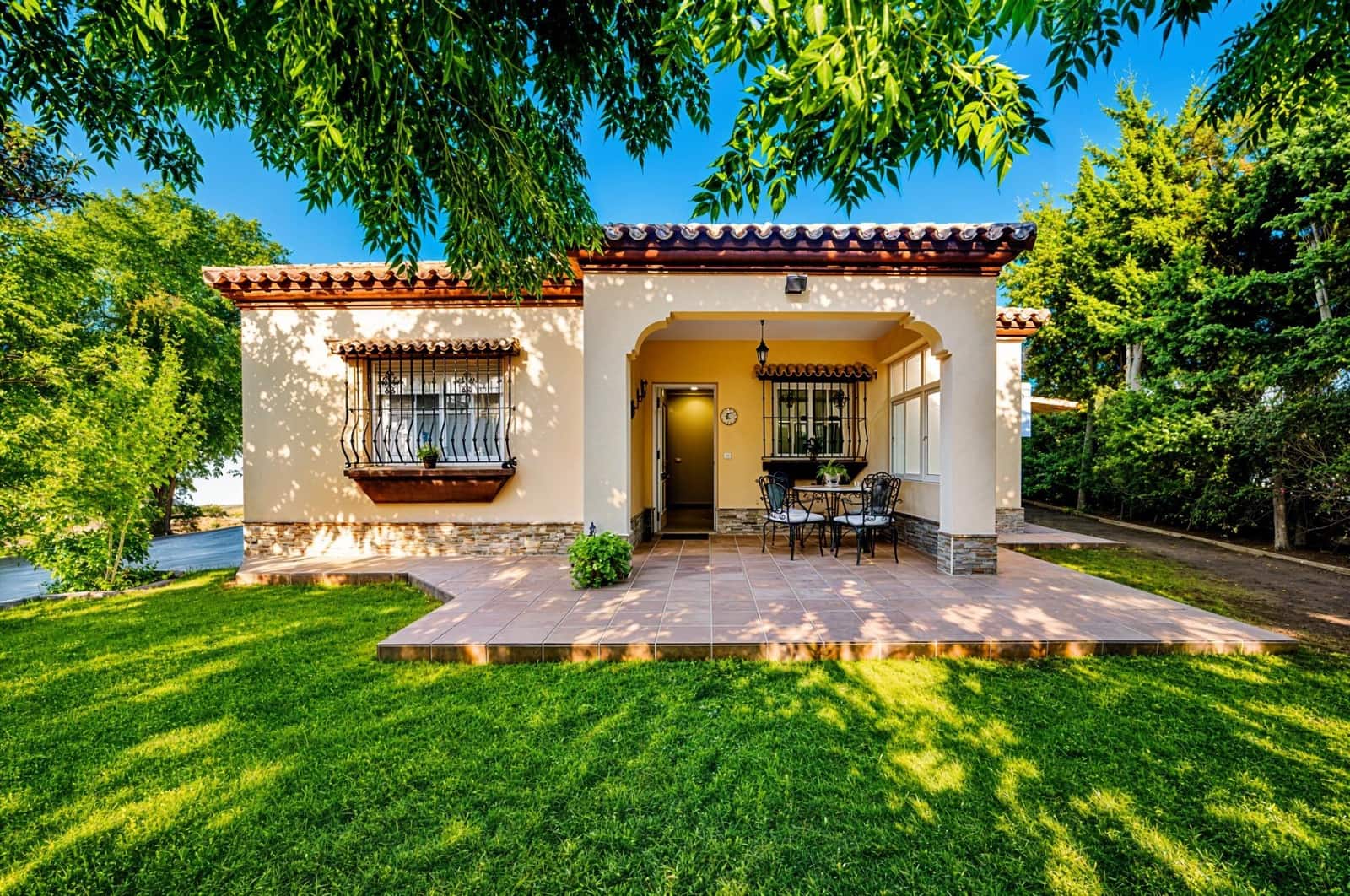 3 sypialnia Willa na sprzedaż w Chiclana de la Frontera z basenem - 349 990 € (Ref: 9296788)