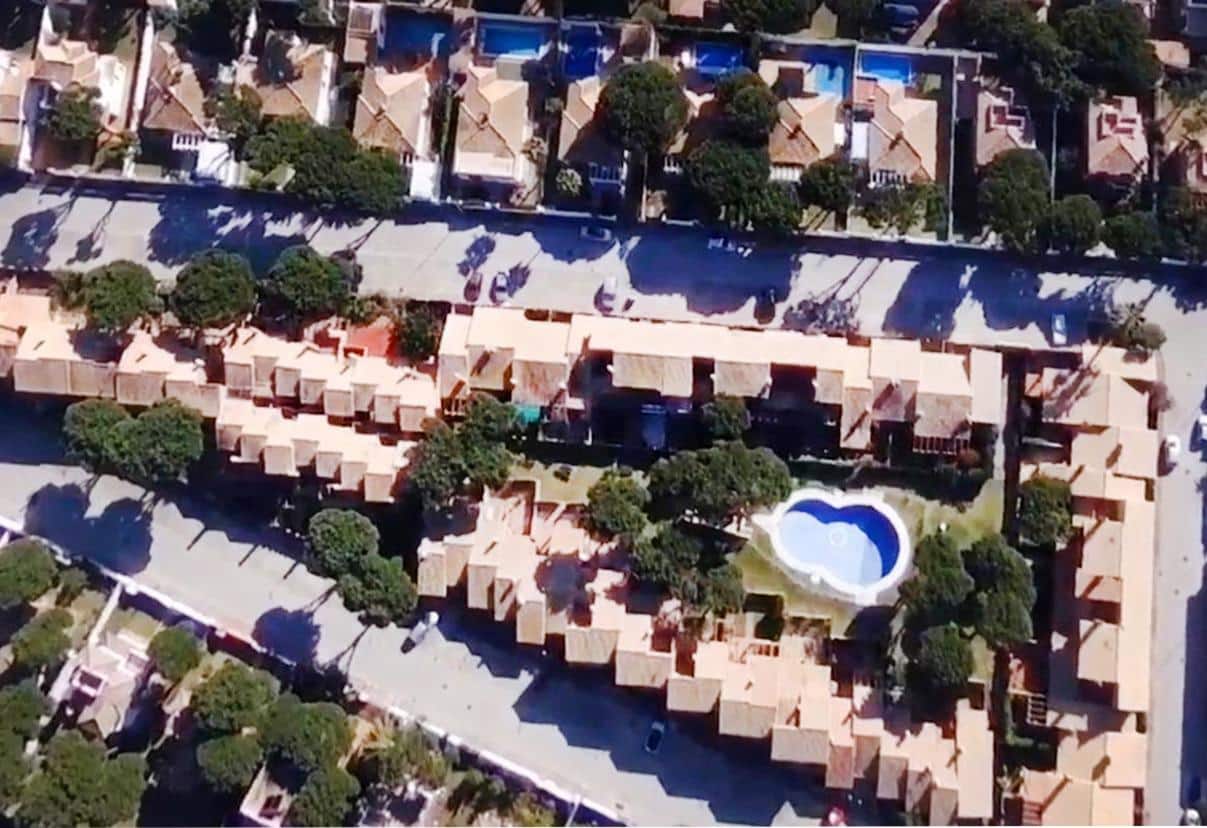 2 soverom Rekkehus til salgs i La Barrosa med svømmebasseng - € 349 990 (Ref: 9300969)