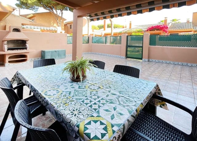 2 chambre Villa/Maison Mitoyenne à vendre à La Barrosa, Chiclana de la Frontera avec piscine - 349 990 € (Ref: 9300969)