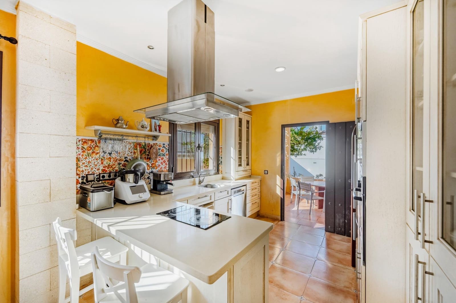 5 sypialnia Willa na sprzedaż w Chiclana de la Frontera z basenem garażem - 650 000 € (Ref: 9337869)