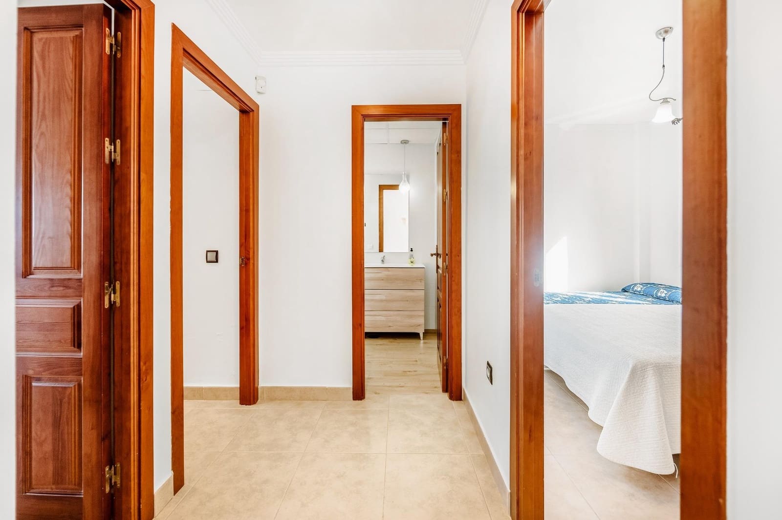 5 sypialnia Willa na sprzedaż w Chiclana de la Frontera z basenem garażem - 650 000 € (Ref: 9337869)