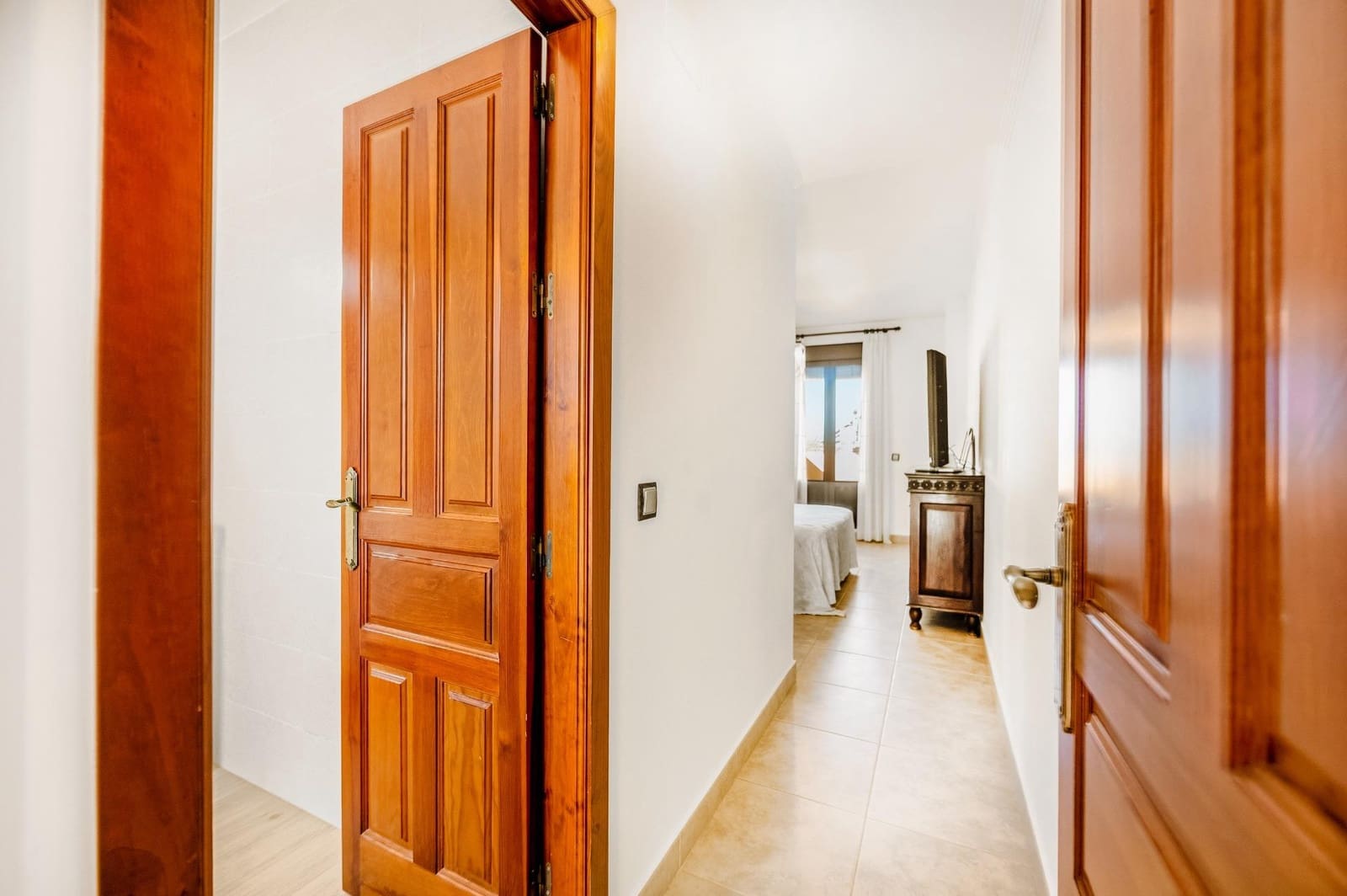 5 sypialnia Willa na sprzedaż w Chiclana de la Frontera z basenem garażem - 650 000 € (Ref: 9337869)