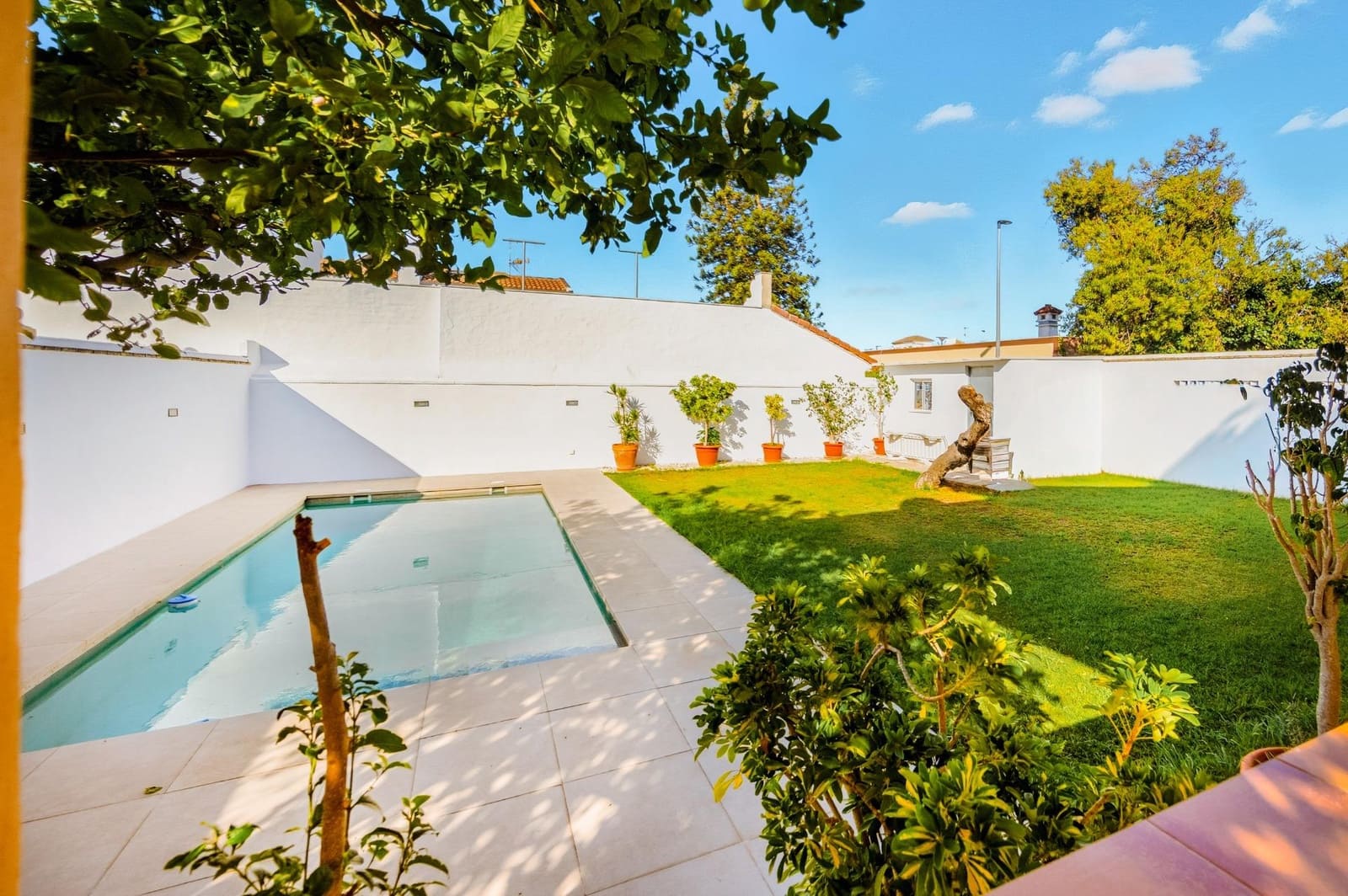5 sypialnia Willa na sprzedaż w Chiclana de la Frontera z basenem garażem - 630 000 € (Ref: 9337869)