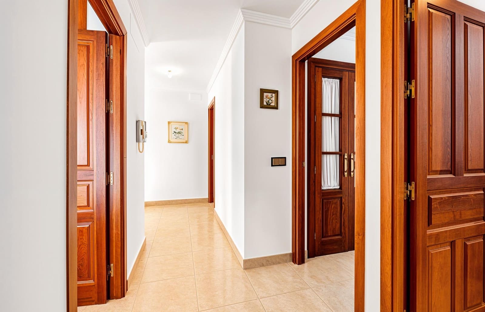 5 soveværelse Villa til salg i Chiclana de la Frontera med swimmingpool garage - € 630.000 (Ref: 9337869)