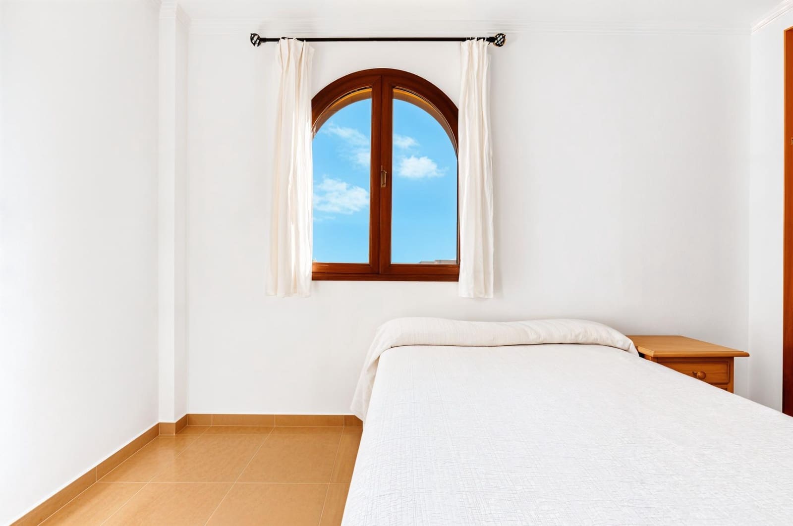 5 bedroom Villa for sale in Chiclana de la Frontera with pool garage - € 630,000 (Ref: 9337869)