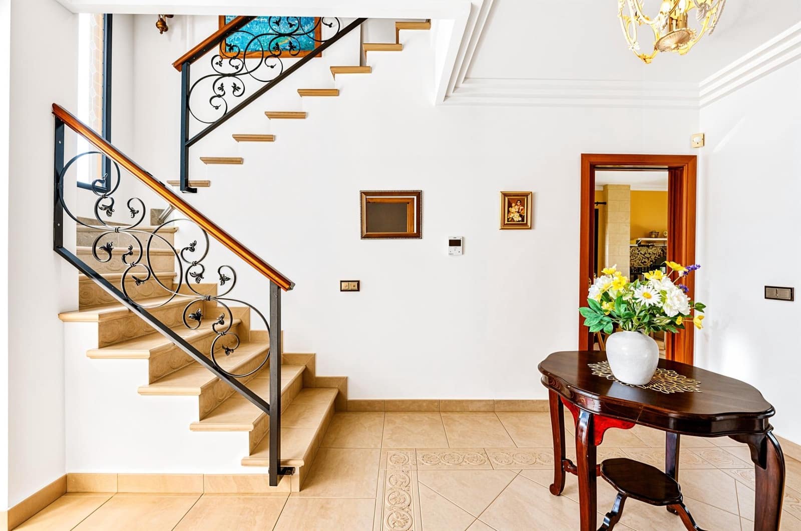 5 slaapkamer Villa te koop in Chiclana de la Frontera met zwembad garage - € 630.000 (Ref: 9337869)
