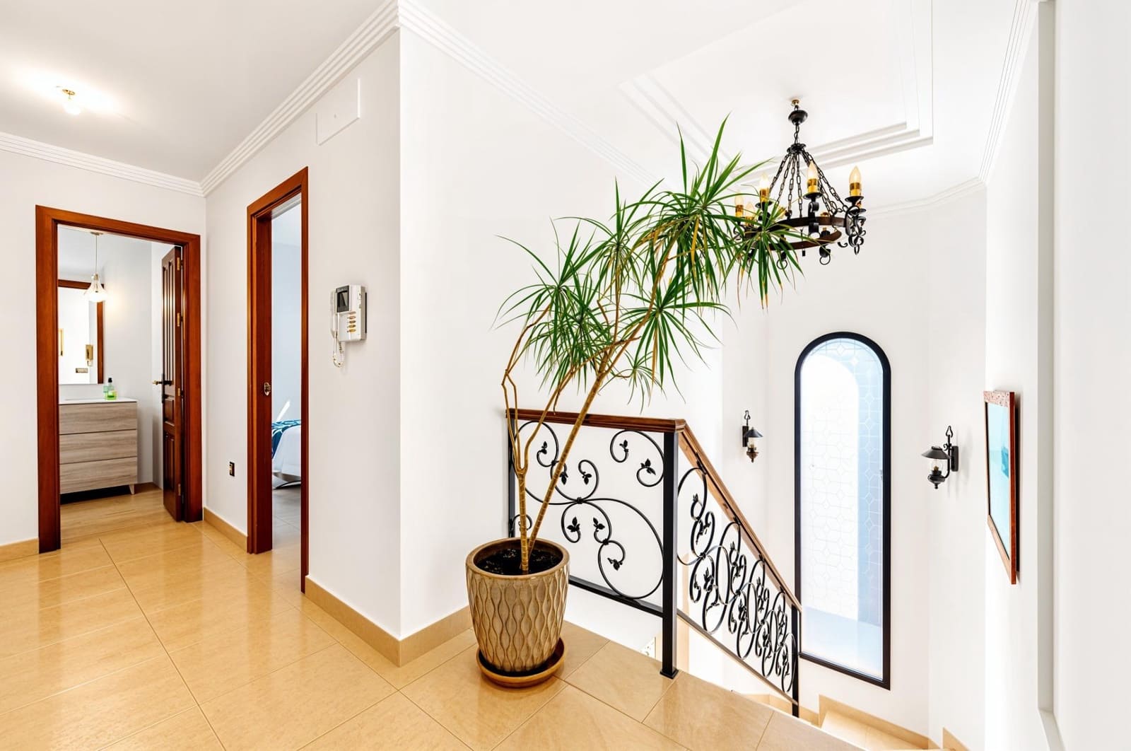 5 slaapkamer Villa te koop in Chiclana de la Frontera met zwembad garage - € 630.000 (Ref: 9337869)