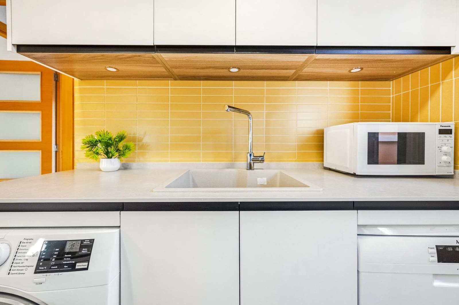 3 camera da letto Villetta a Schiera in vendita in Novo Sancti Petri con piscina - 669.900 € (Rif: 9419615)