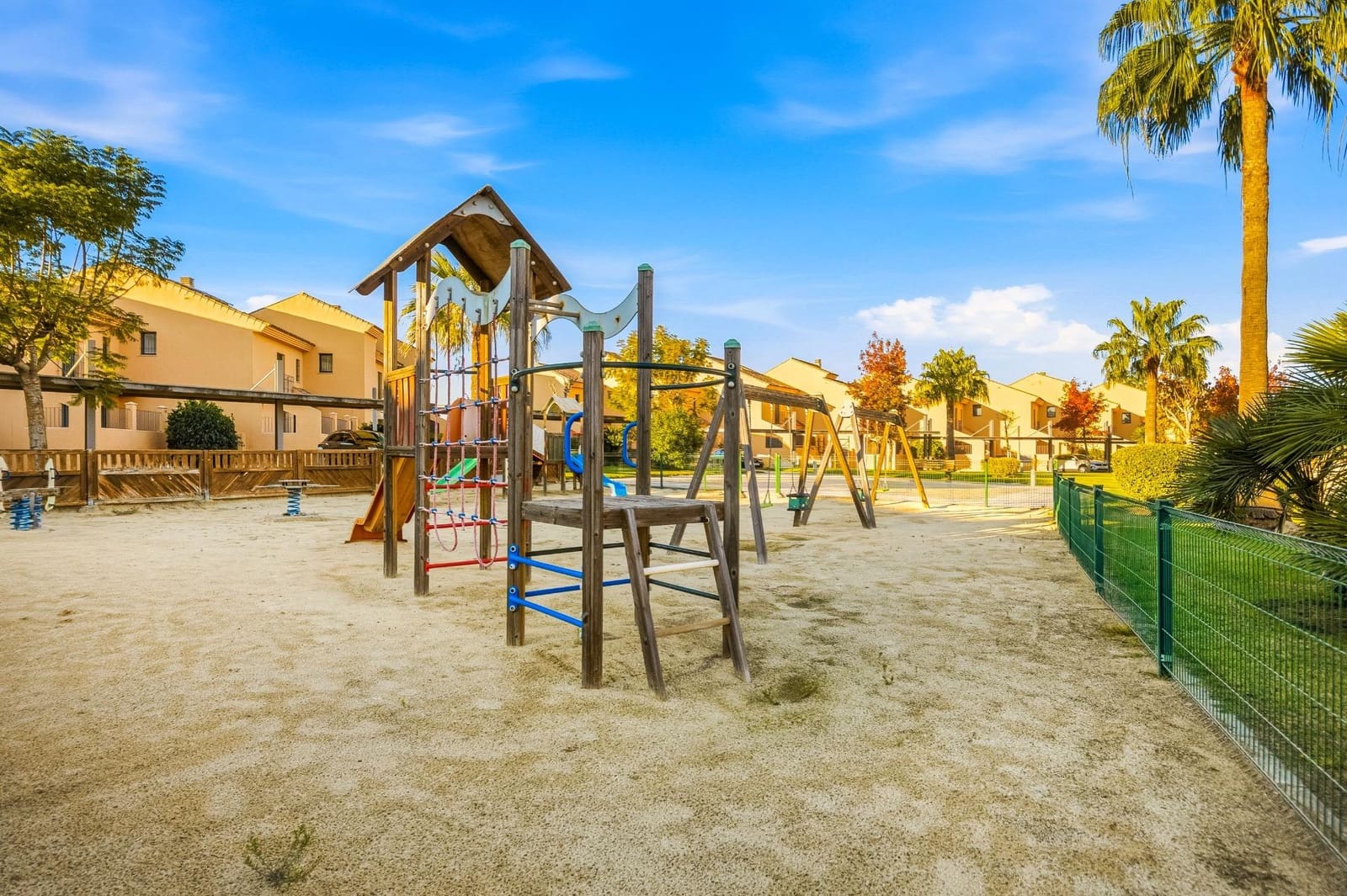 3 camera da letto Villetta a Schiera in vendita in Novo Sancti Petri con piscina - 669.900 € (Rif: 9419615)