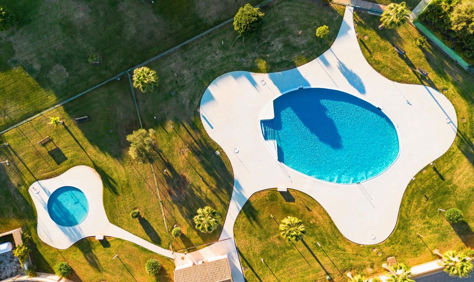 3 camera da letto Villetta a Schiera in vendita in Novo Sancti Petri con piscina - 669.900 € (Rif: 9419615)