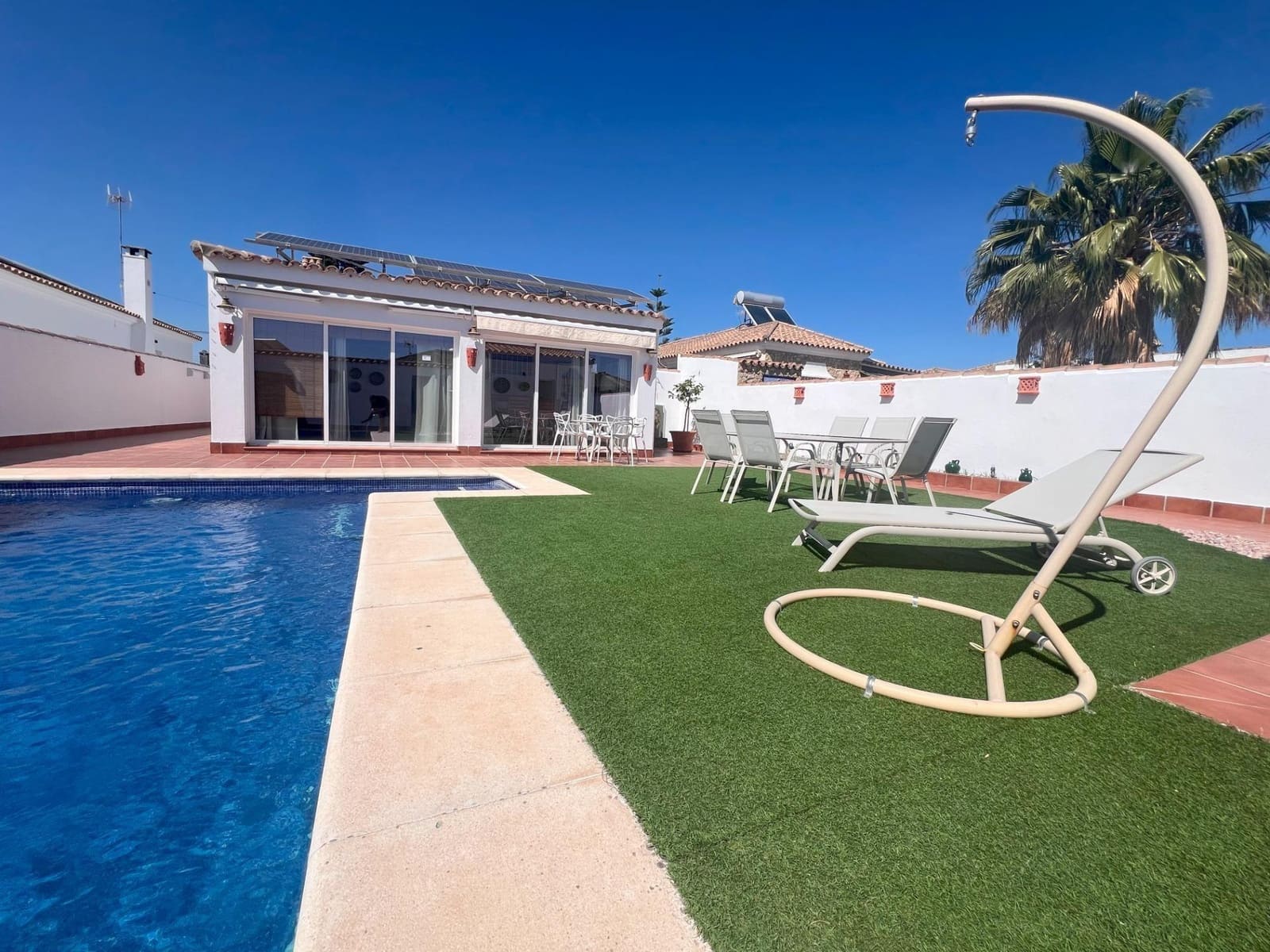 4 sovrum Villa till salu i Chiclana de la Frontera med pool garage - 434 990 € (Ref: 9509231)