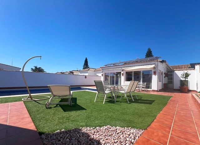 4 camera da letto Villa in vendita in Chiclana de la Frontera con piscina garage - 424.990 € (Rif: 9509231)