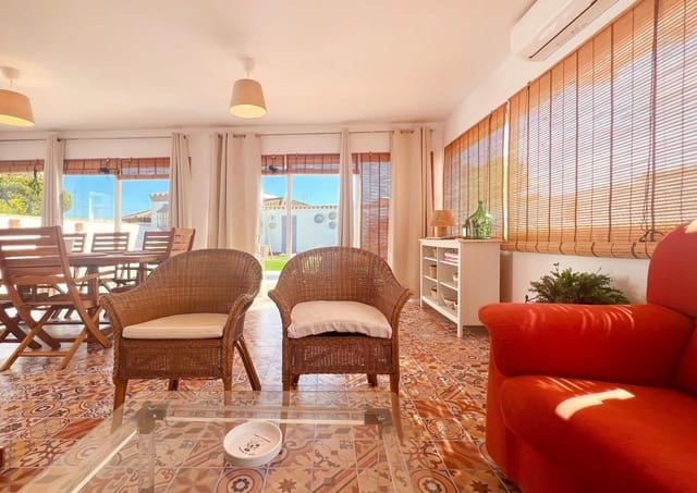 4 sypialnia Willa na sprzedaż w Chiclana de la Frontera z basenem garażem - 424 990 € (Ref: 9509231)