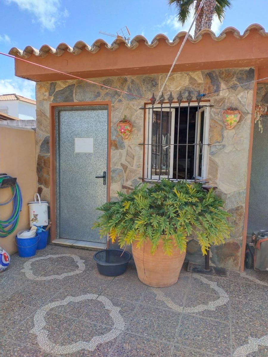 4 sypialnia Willa na sprzedaż w Chiclana de la Frontera z basenem - 400 000 € (Ref: 9527881)
