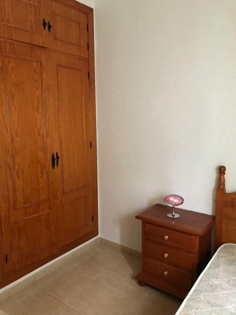 2 slaapkamer Flat te koop in Chiclana de la Frontera - € 135.000 (Ref: 9527882)