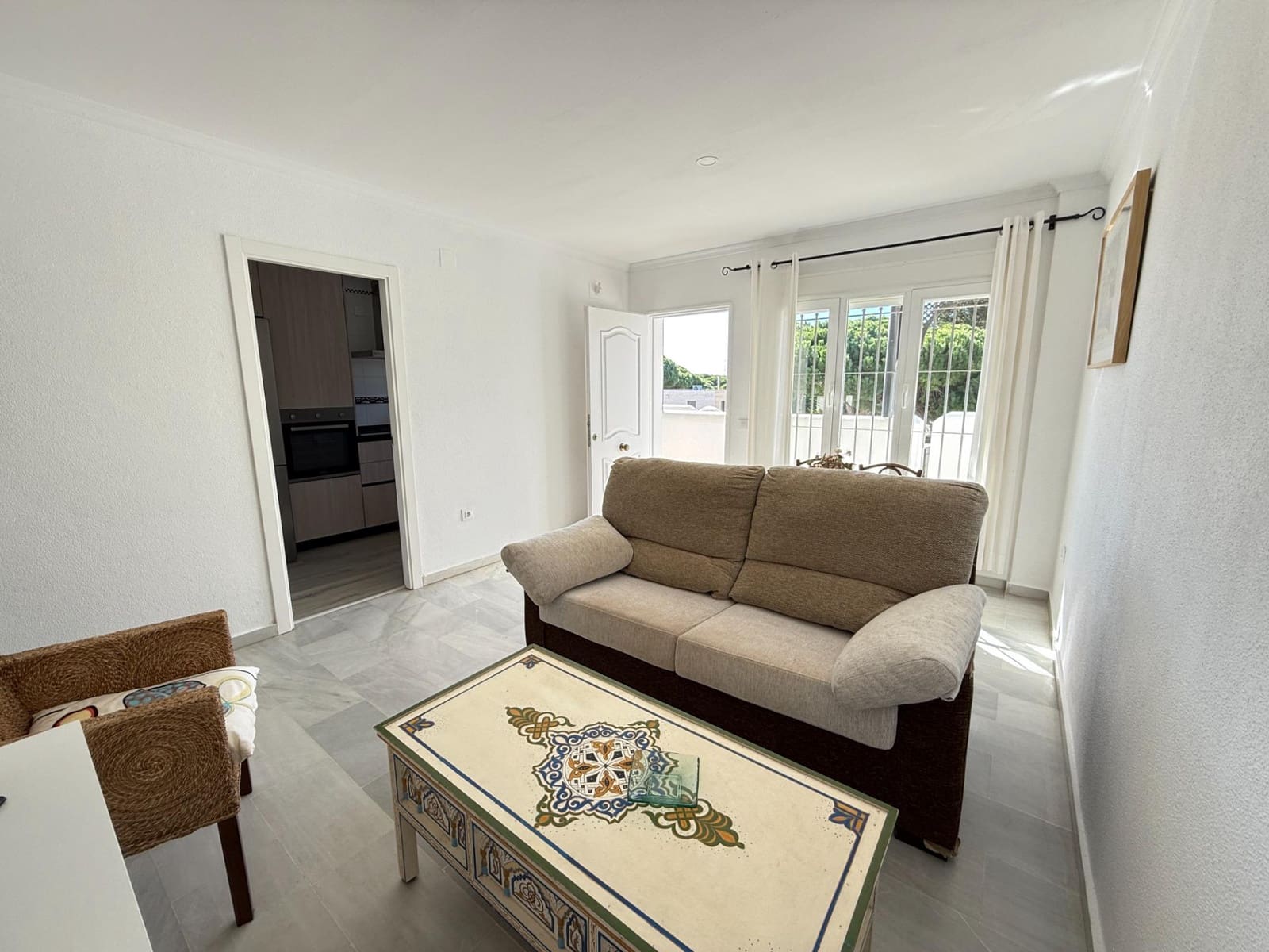 2 slaapkamer Appartement te koop in La Barrosa met zwembad - € 310.000 (Ref: 9527883)