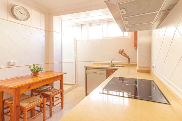 2 slaapkamer Flat te koop in Chiclana de la Frontera - € 145.000 (Ref: 9527889)