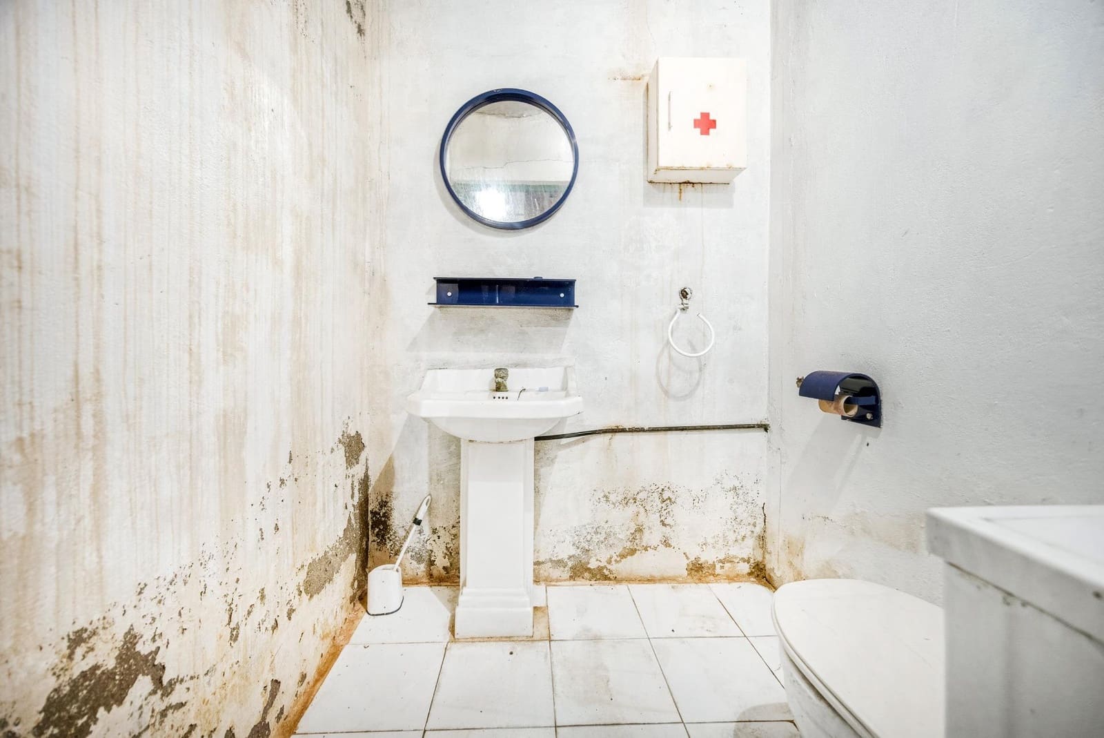 Kommersiell til salgs i Chiclana de la Frontera med garasje - € 310 000 (Ref: 9537343)