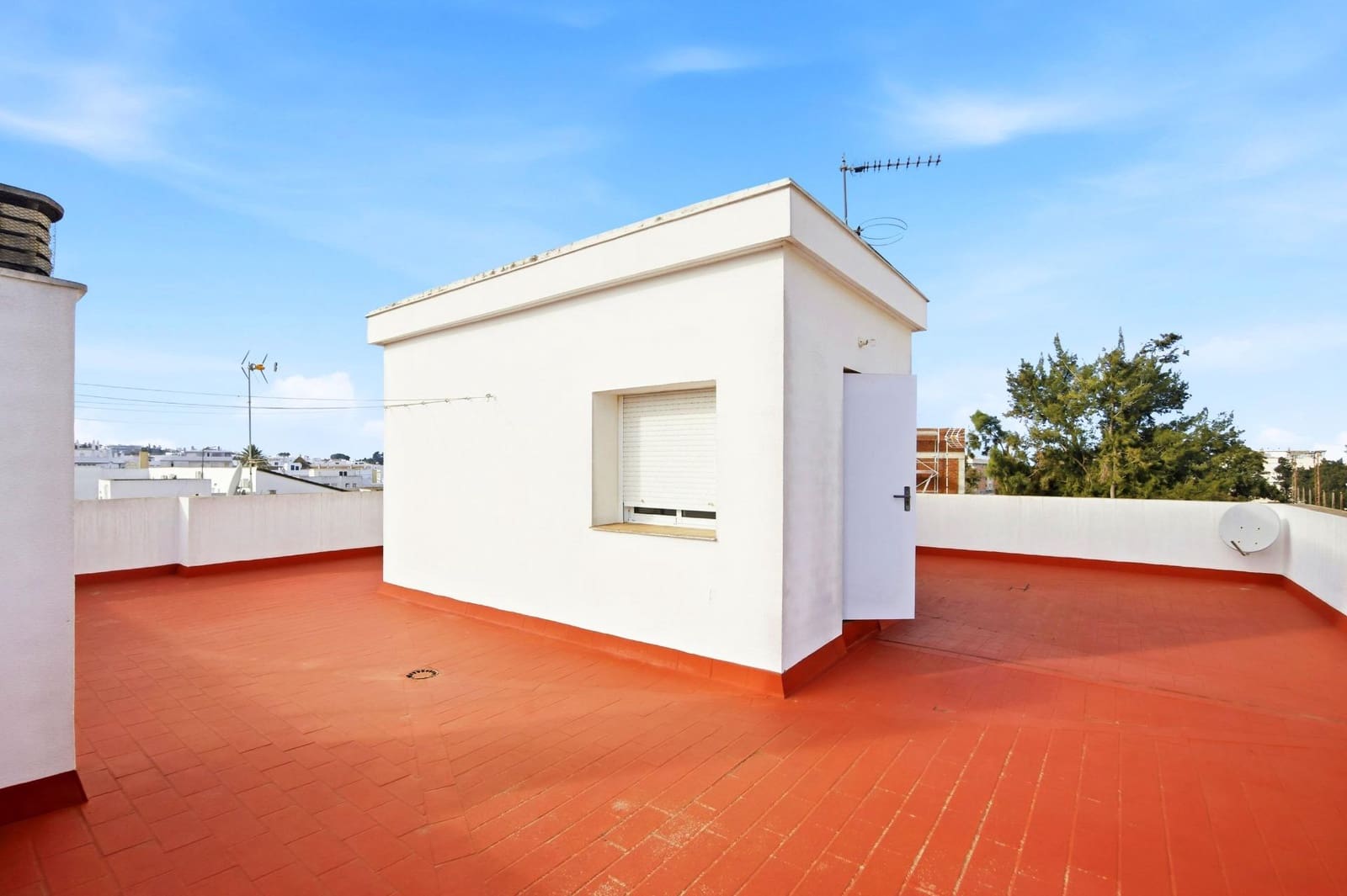 2 soveværelse Lejlighed til salg i Chiclana de la Frontera - € 144.990 (Ref: 9608265)