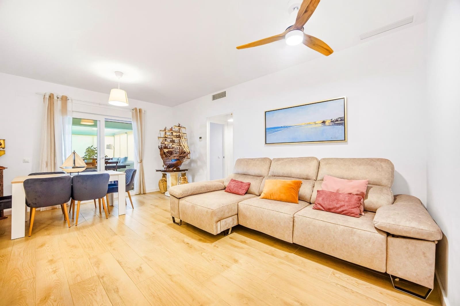 2 makuuhuone Asunto myytävänä paikassa Chiclana de la Frontera - 259 990 € (Ref: 9616091)