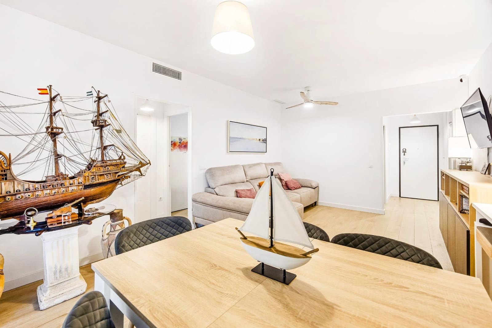 2 soveværelse Lejlighed til salg i Chiclana de la Frontera - € 259.990 (Ref: 9616091)