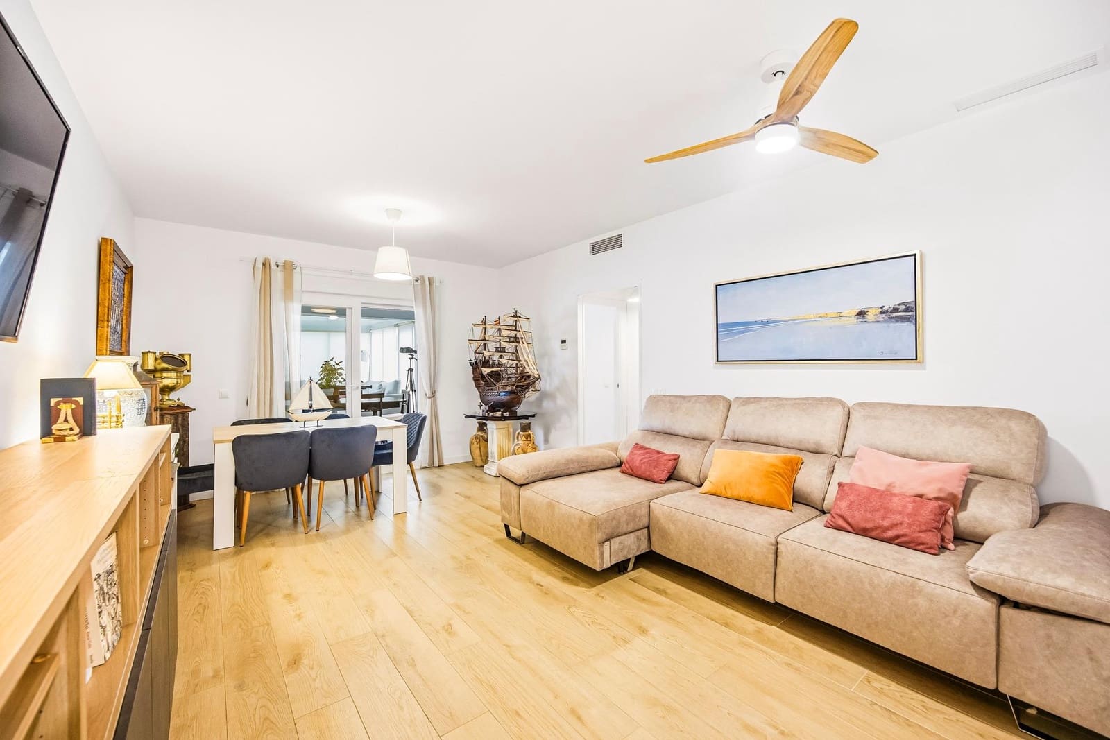 2 soveværelse Lejlighed til salg i Chiclana de la Frontera - € 259.990 (Ref: 9616091)