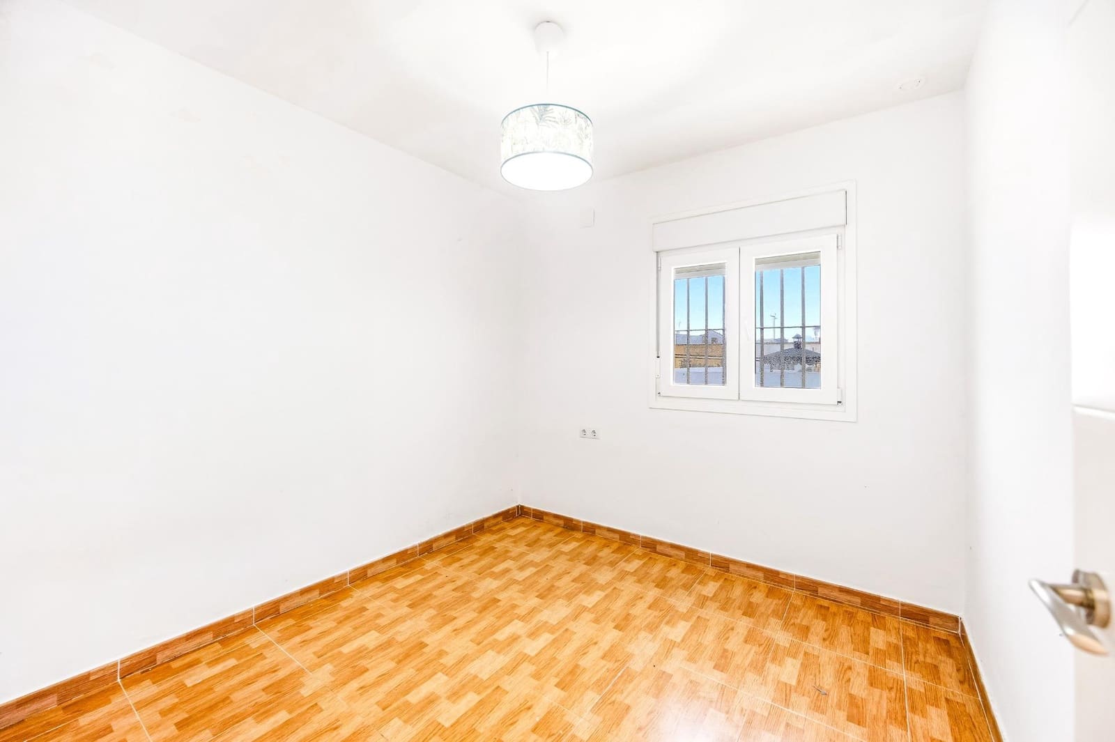 3 soveværelse Villa til salg i Chiclana de la Frontera - € 199.990 (Ref: 9619521)