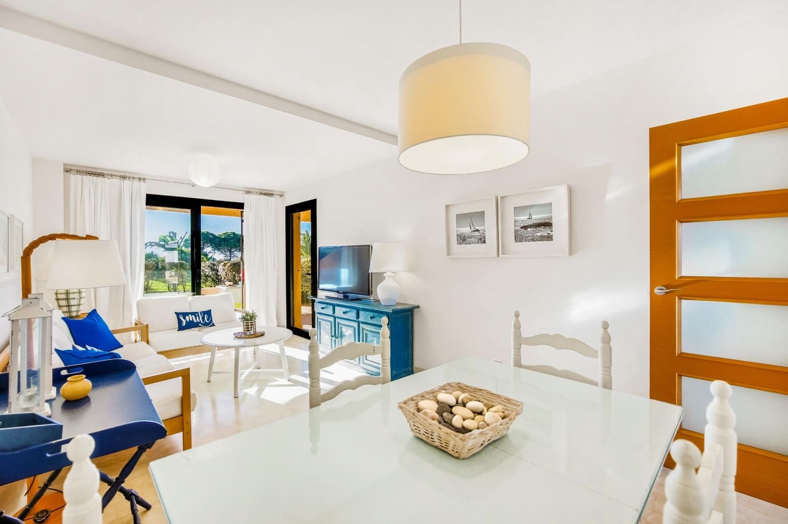 3 chambre Villa/Maison Mitoyenne à vendre à Novo Sancti Petri avec piscine - 659 900 € (Ref: 9625928)