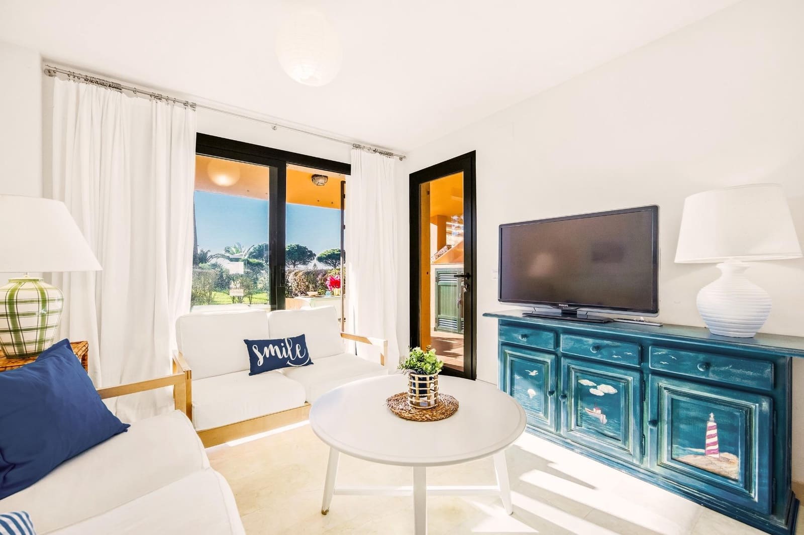 3 chambre Villa/Maison Mitoyenne à vendre à Novo Sancti Petri avec piscine - 659 900 € (Ref: 9625928)