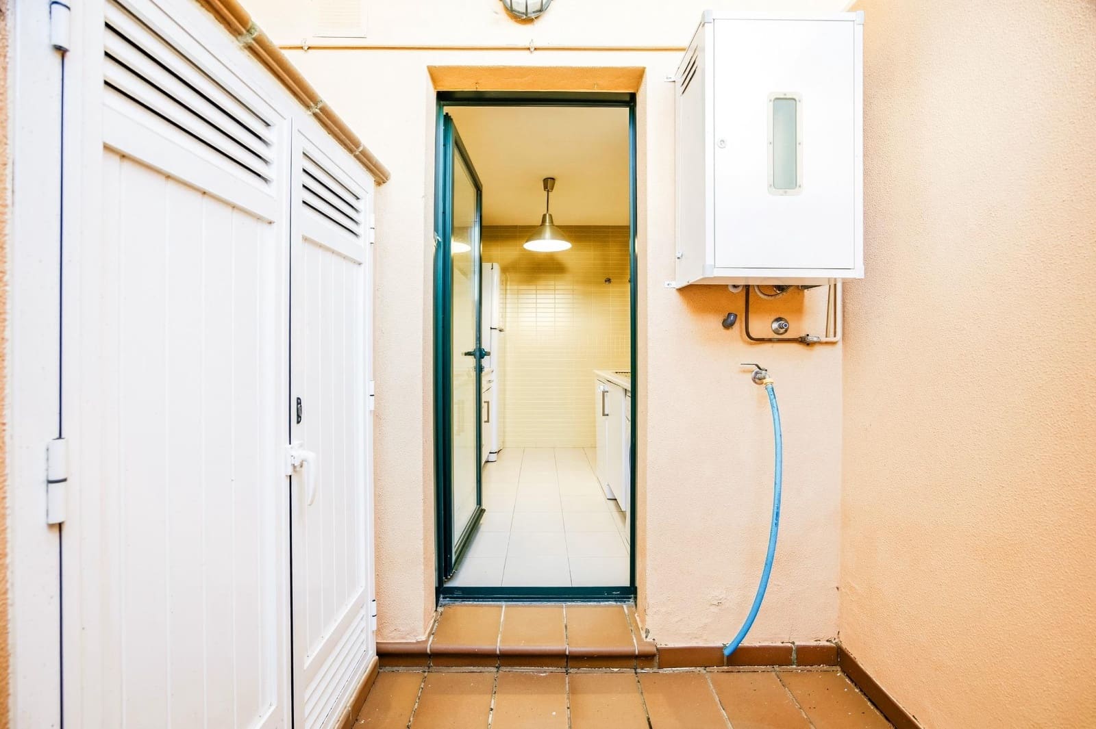 3 chambre Villa/Maison Mitoyenne à vendre à Novo Sancti Petri avec piscine - 659 900 € (Ref: 9625928)