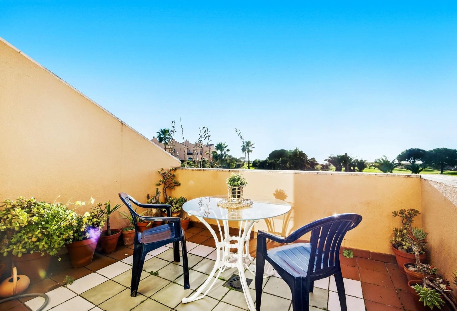 3 chambre Villa/Maison Mitoyenne à vendre à Novo Sancti Petri avec piscine - 659 900 € (Ref: 9625928)