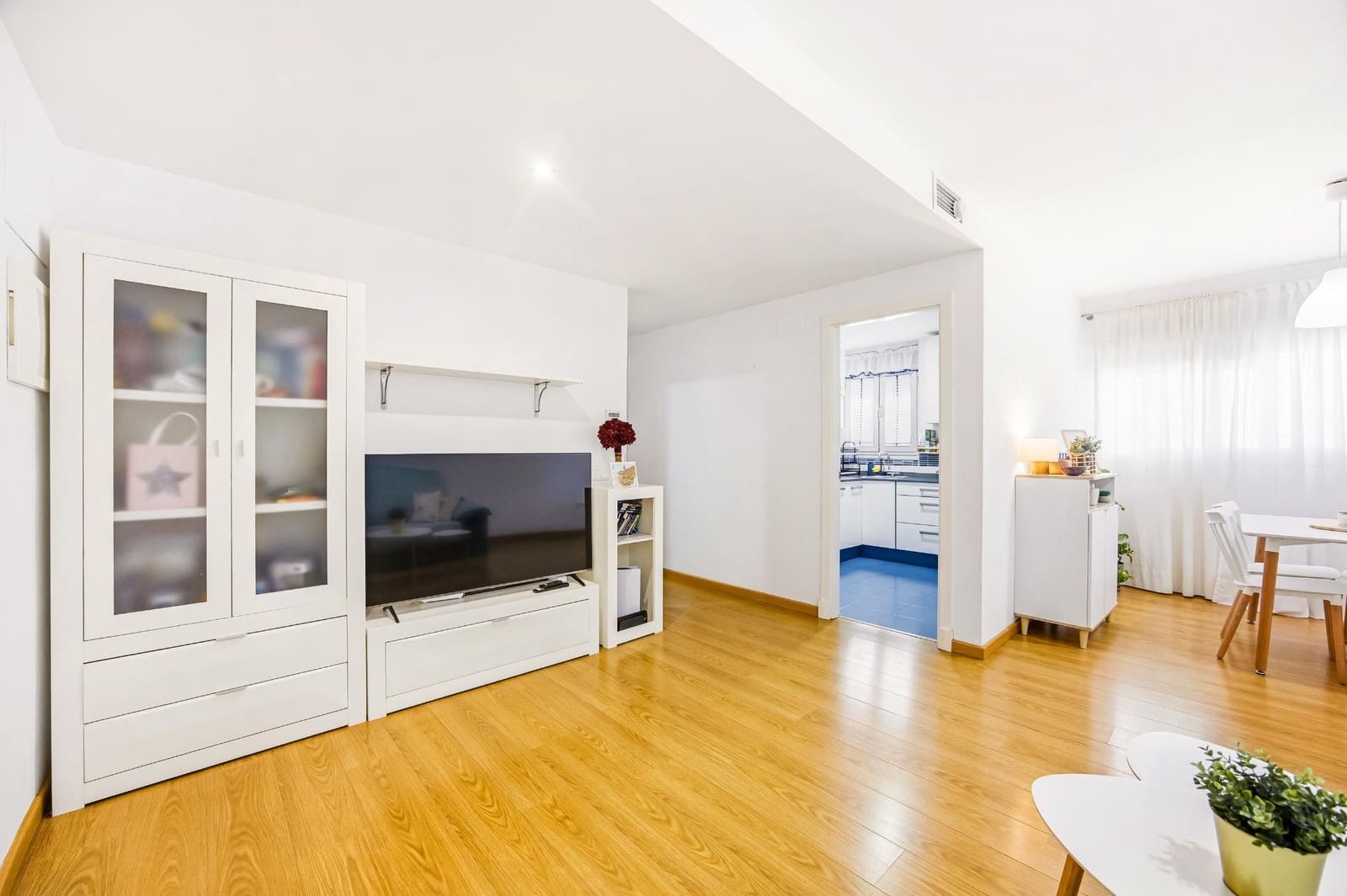 2 soveværelse Lejlighed til salg i Chiclana de la Frontera med swimmingpool garage - € 174.990 (Ref: 9698964)