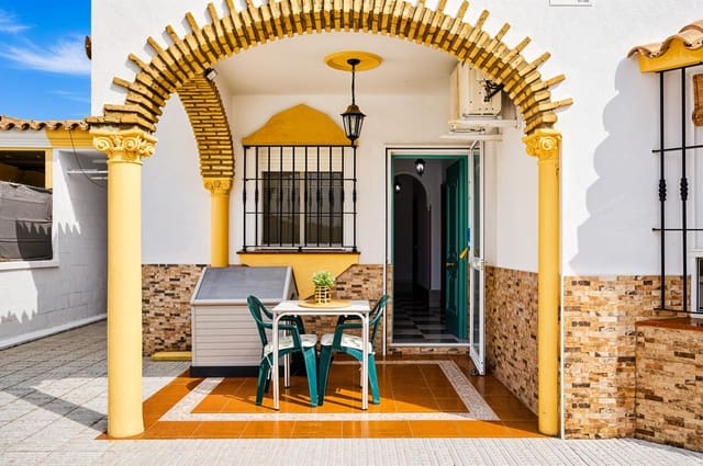 3 soverom Villa til salgs i Chiclana de la Frontera med svømmebasseng - € 389 990 (Ref: 9698965)