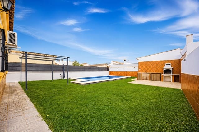 3 soverom Villa til salgs i Chiclana de la Frontera med svømmebasseng - € 389 990 (Ref: 9698965)