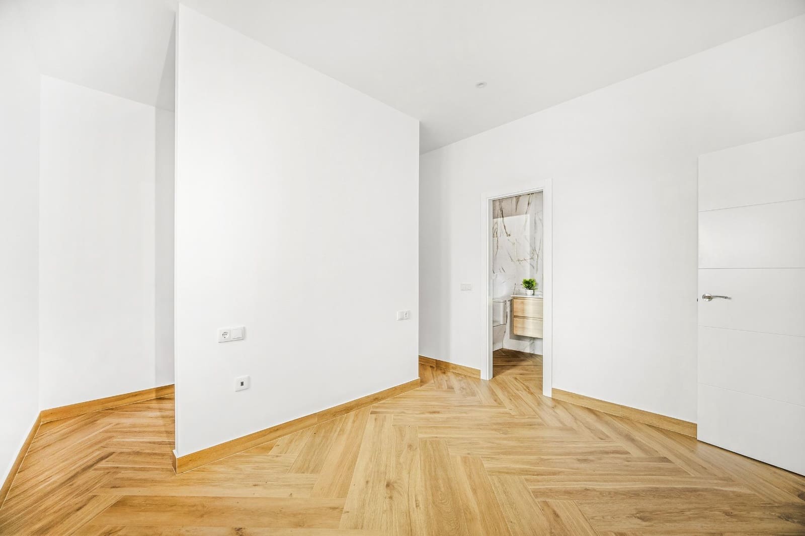 3 bedroom Townhouse for sale in Chiclana de la Frontera - € 259,990 (Ref: 9743986)