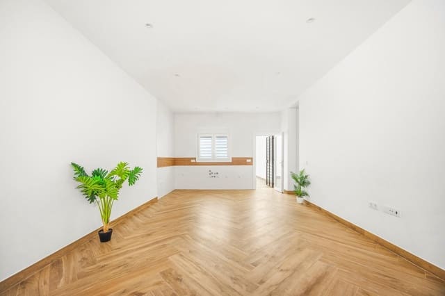 3 bedroom Townhouse for sale in Chiclana de la Frontera - € 259,990 (Ref: 9743986)