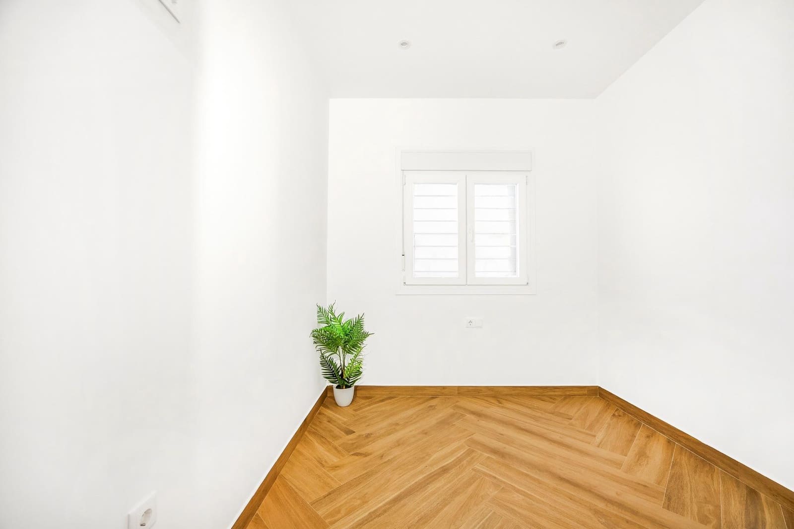 3 bedroom Townhouse for sale in Chiclana de la Frontera - € 259,990 (Ref: 9743986)