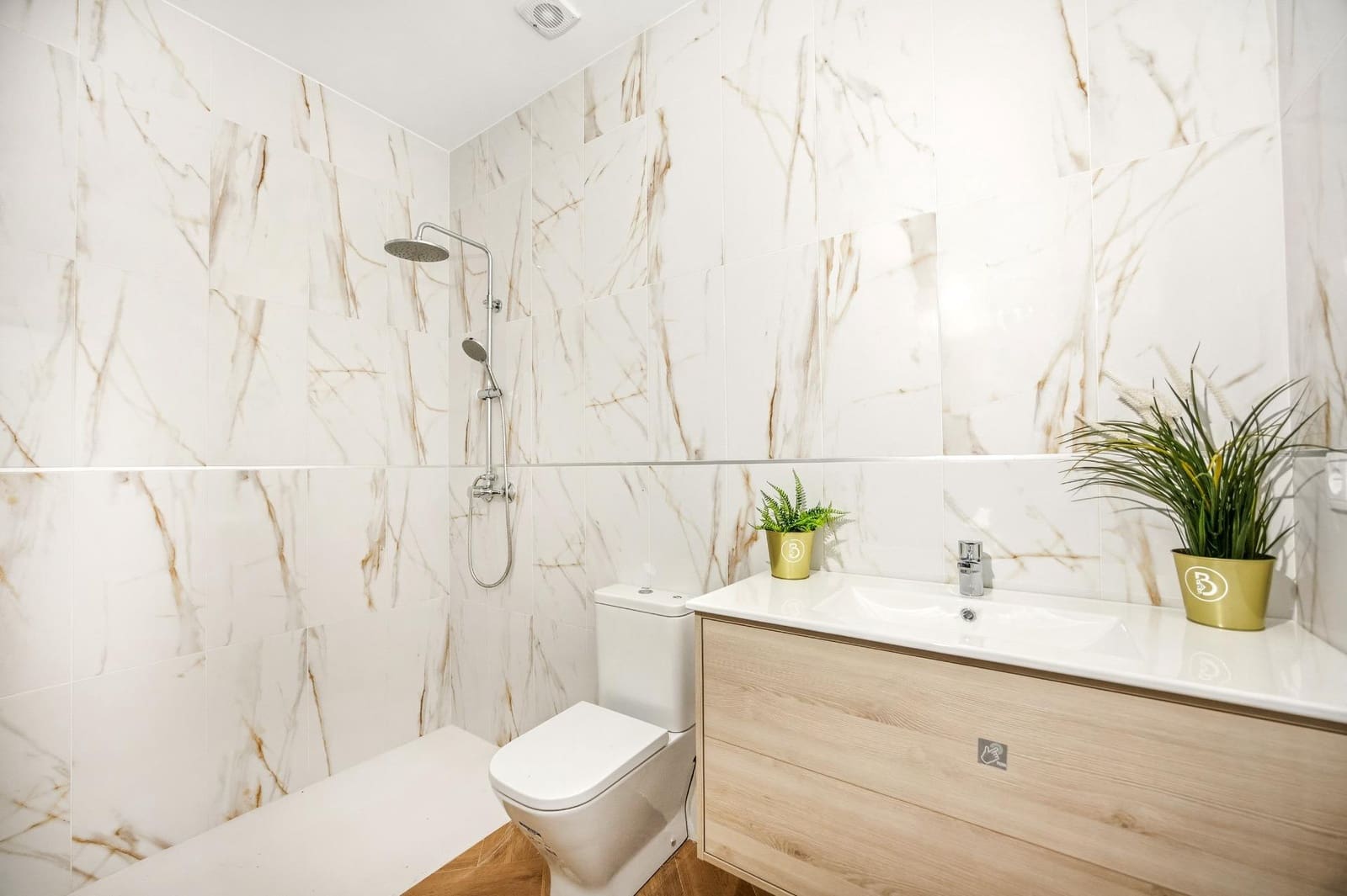 3 bedroom Townhouse for sale in Chiclana de la Frontera - € 259,990 (Ref: 9743986)