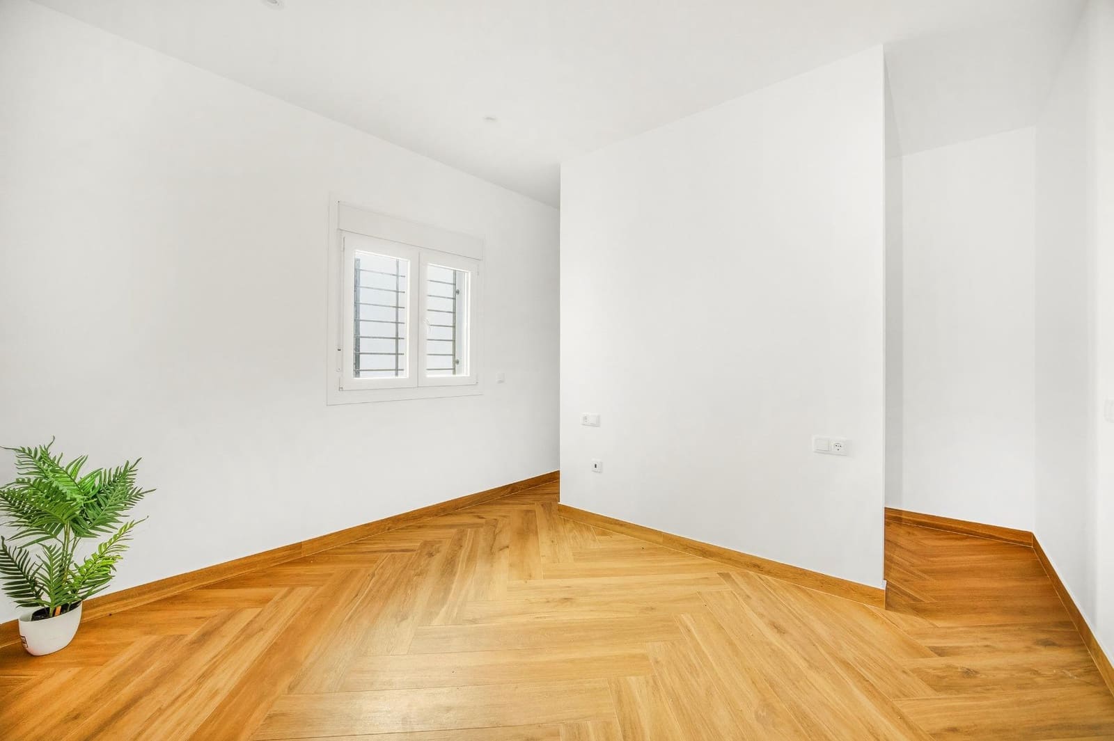 3 bedroom Townhouse for sale in Chiclana de la Frontera - € 259,990 (Ref: 9743986)