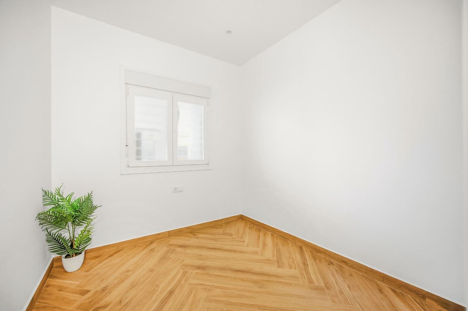 3 bedroom Townhouse for sale in Chiclana de la Frontera - € 259,990 (Ref: 9743986)