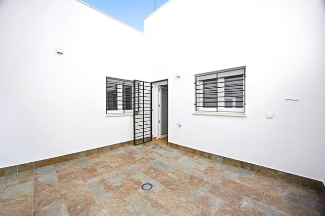 3 bedroom Townhouse for sale in Chiclana de la Frontera - € 259,990 (Ref: 9743986)