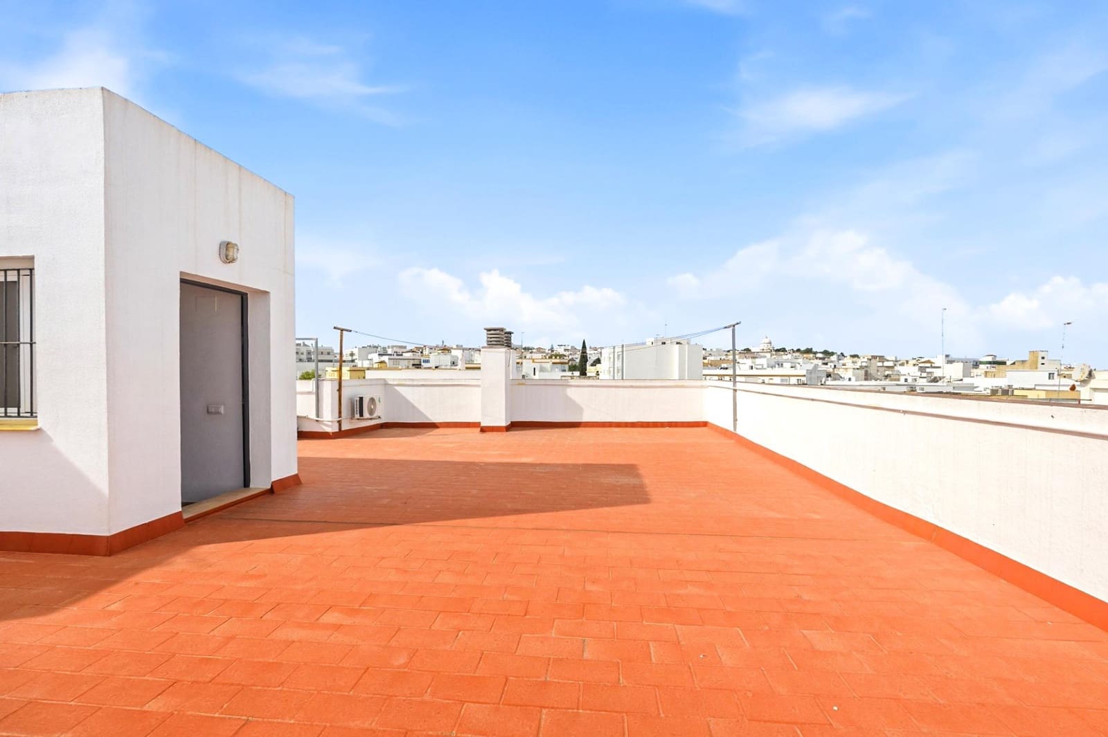 2 sypialnia Mieszkanie na sprzedaż w Chiclana de la Frontera z garażem - 167 990 € (Ref: 9787026)