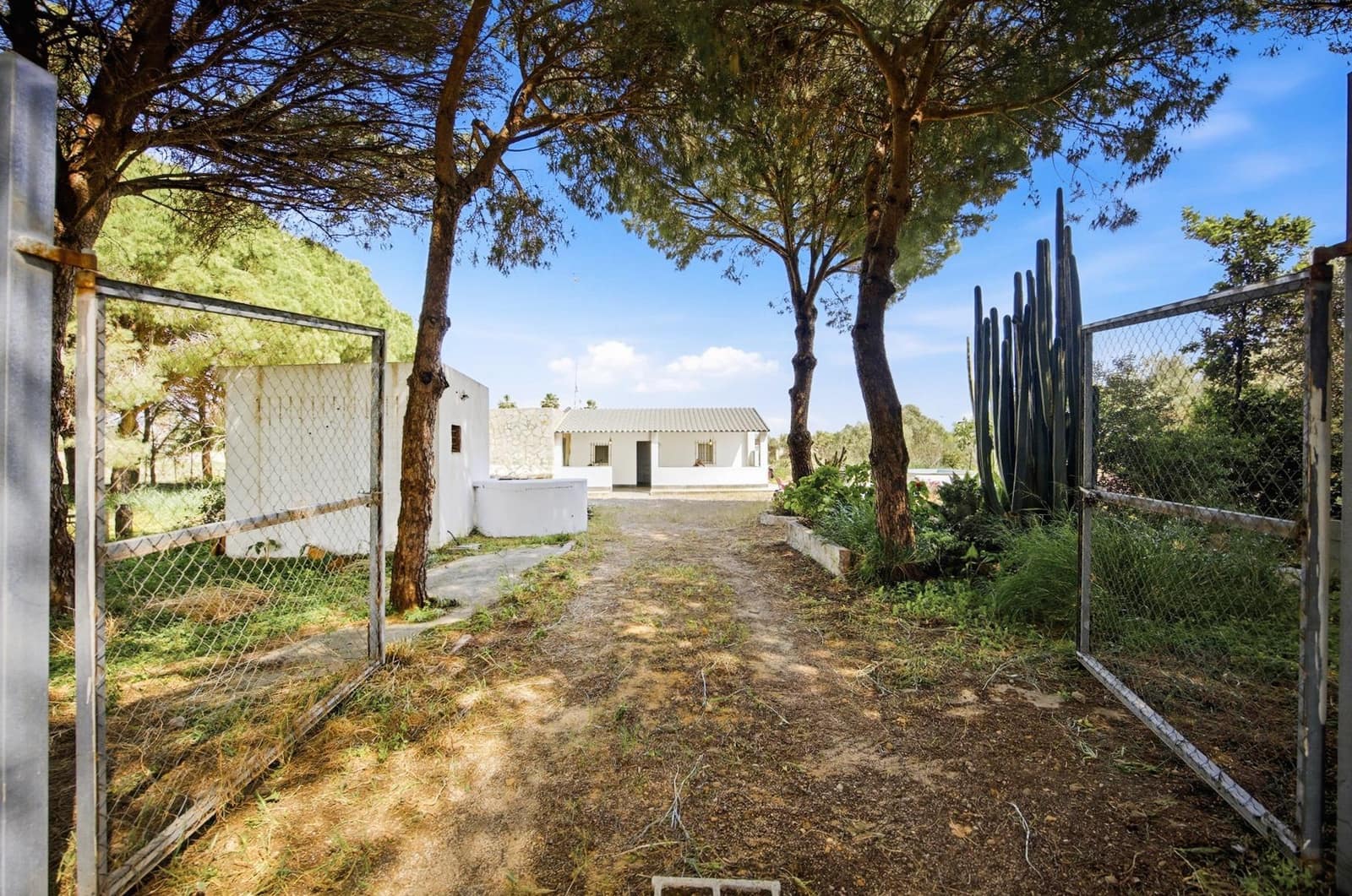 2 makuuhuone Huvila myytävänä paikassa Chiclana de la Frontera - 199 990 € (Ref: 9812328)